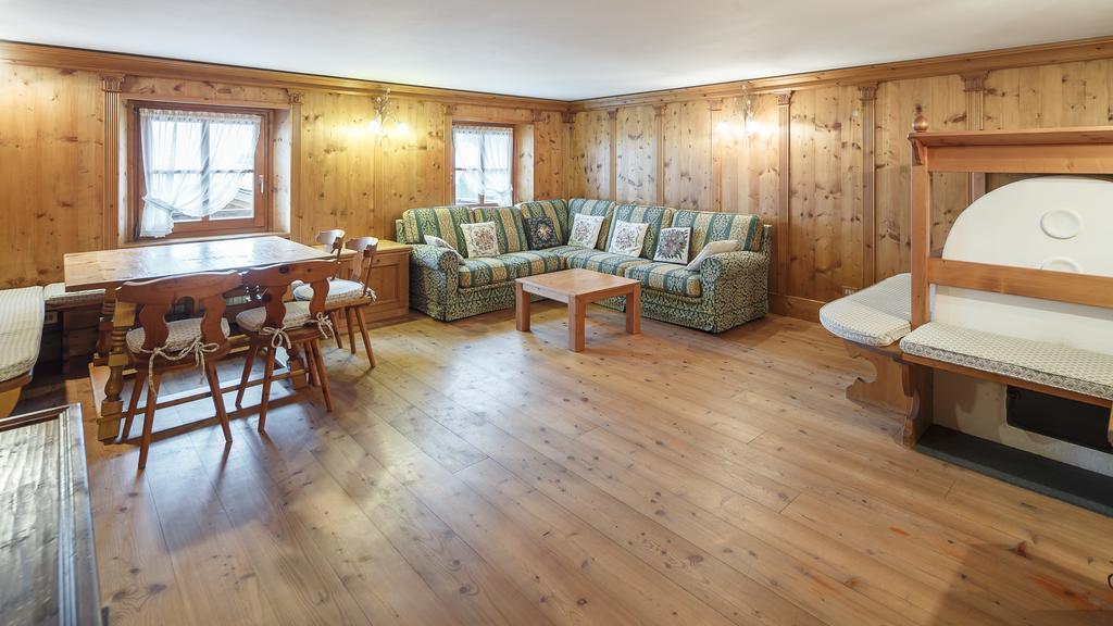 Villa Lacedel - Stayincortina Cortina dʼAmpezzo Cameră foto